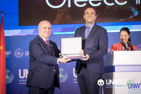15/09/2017: Νέα παγκόσμια πρωτιά και διάκριση της Ελλάδας: Το πρώτο βραβείο πήρε από τον Παγκόσμιο Οργανισμό Τουρισμού το βίντεο του ΕΟΤ, «Greece- A 365-DayDestination» ως το κορυφαίο της Ευρώπης