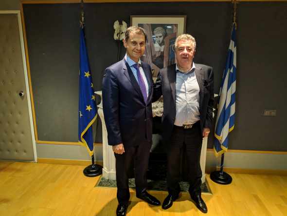 13/11/2019- Δράσεις για την ενίσχυση του τουρισμού της Κρήτης συζήτησαν ο υπουργός Τουρισμού Χ. Θεοχάρης με τον Περιφερειάρχη Κρήτης κ. Στ. Αρναουτάκη
