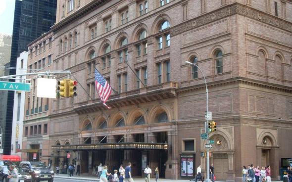 08/05/2018:Με την υποστήριξη του ΕΟΤ η συναυλία της Μαρία Φαραντούρη στο Carnegie Hall.