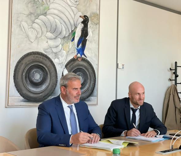 22/09/2022 – Η Ελλάδα στον αστερισμό του Οδηγού Michelin -Υπογραφή συμφωνίας συνεργασίας μεταξύ ΕΟΤ και Οδηγού Michelin στο Παρίσι