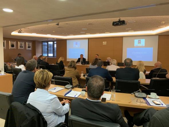 31/10/2019: Συνάντηση και συνεργασία του Μάνου Κόνσολα με τη διοίκηση του ΞΕΕ