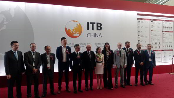 17/05/2018: H Υπουργός Τουρισμού Έλενα Κουντουρά εγκαινίασε ως επίτιμη προσκεκλημένη την κορυφαία τουριστική έκθεση ITB China στη Σαγκάη